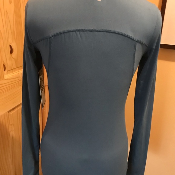 🎁 NWT 90 Degree Running Top - Picture 2 of 5